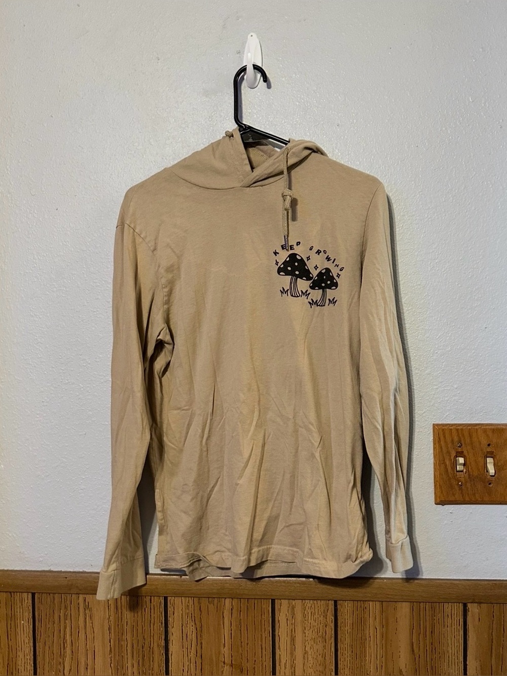 Denim & Flower unisex size SMALL Beige Hooded Long-Sleeve outdoor fall